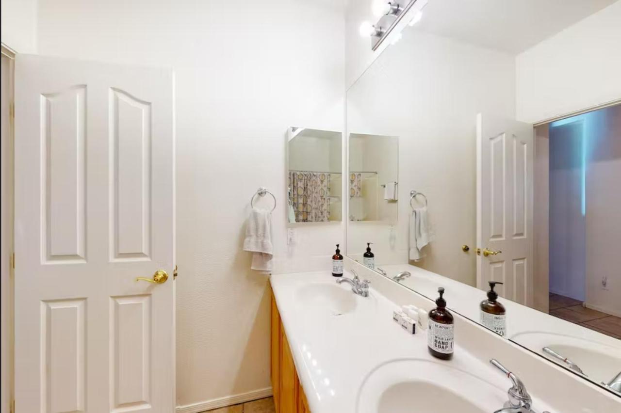 Hébergement de vacances New! Stunning Peaceful - Very Close To Sports Complex Peoria