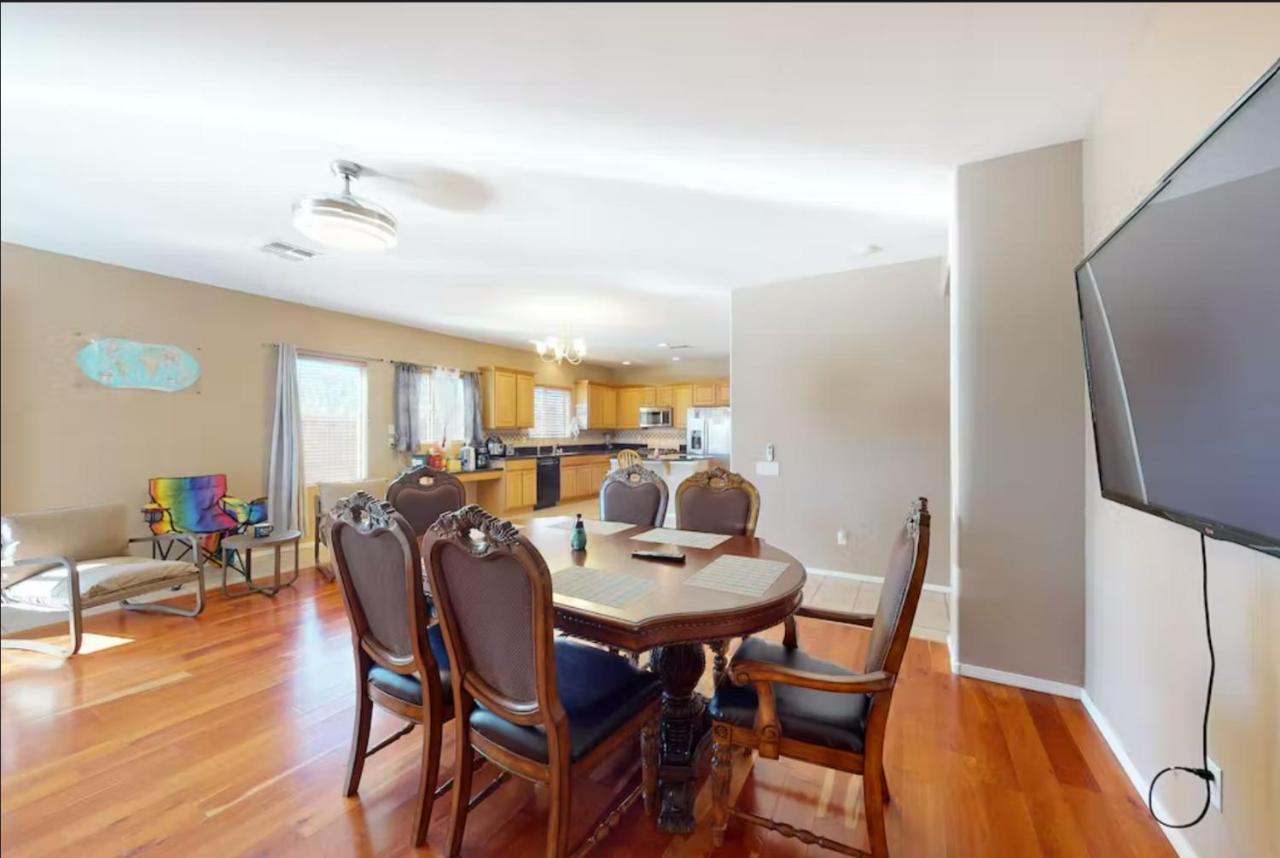 New! Stunning Peaceful - Very Close To Sports Complex Hébergement de vacances *