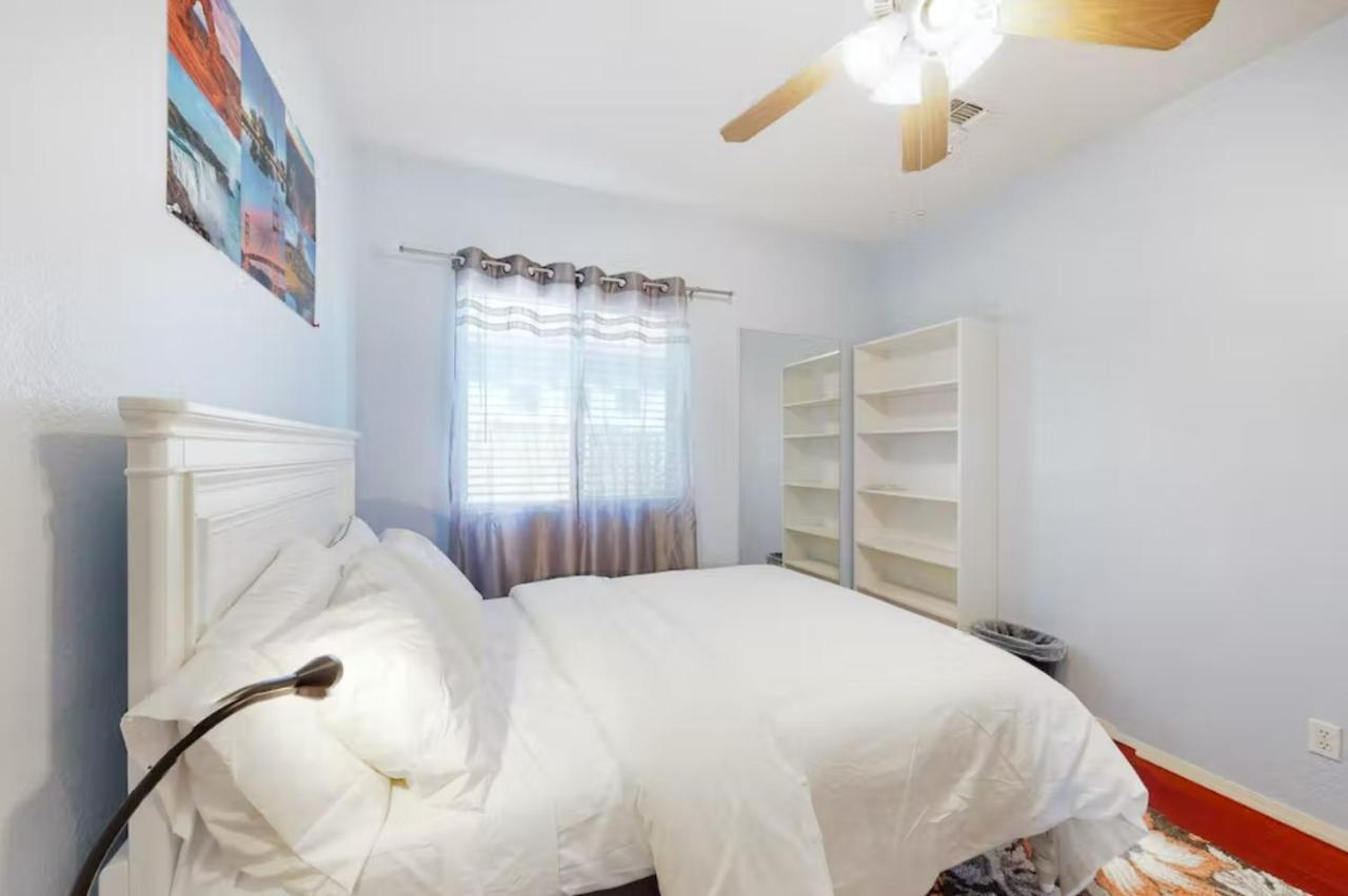 New! Stunning Peaceful - Very Close To Sports Complex * Peoria